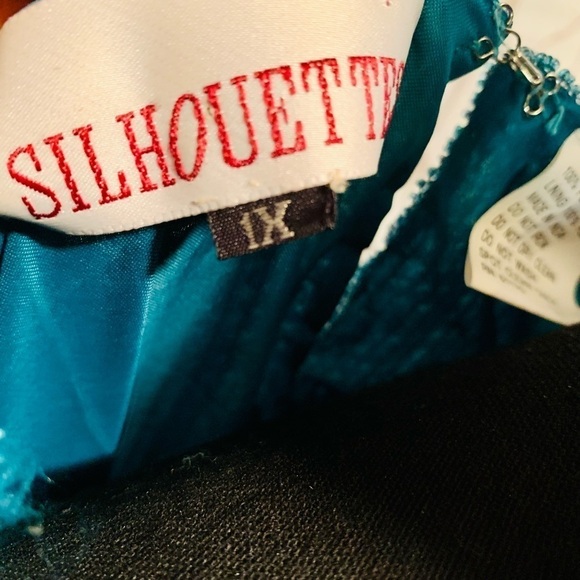 1980’s Vintage Teal Color Sequin Plus Size Top Size 1X - Picture 2 of 3